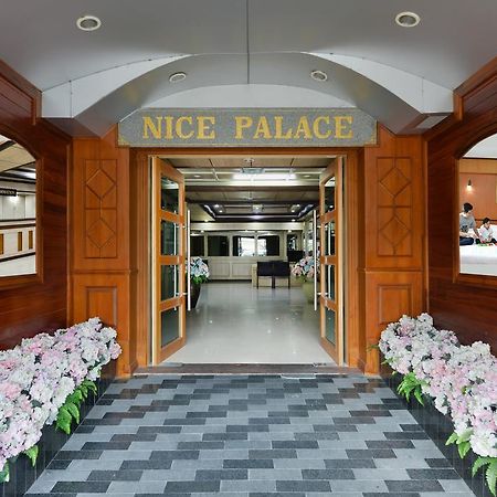 Nice Palace Hotel Bangkok Exterior photo