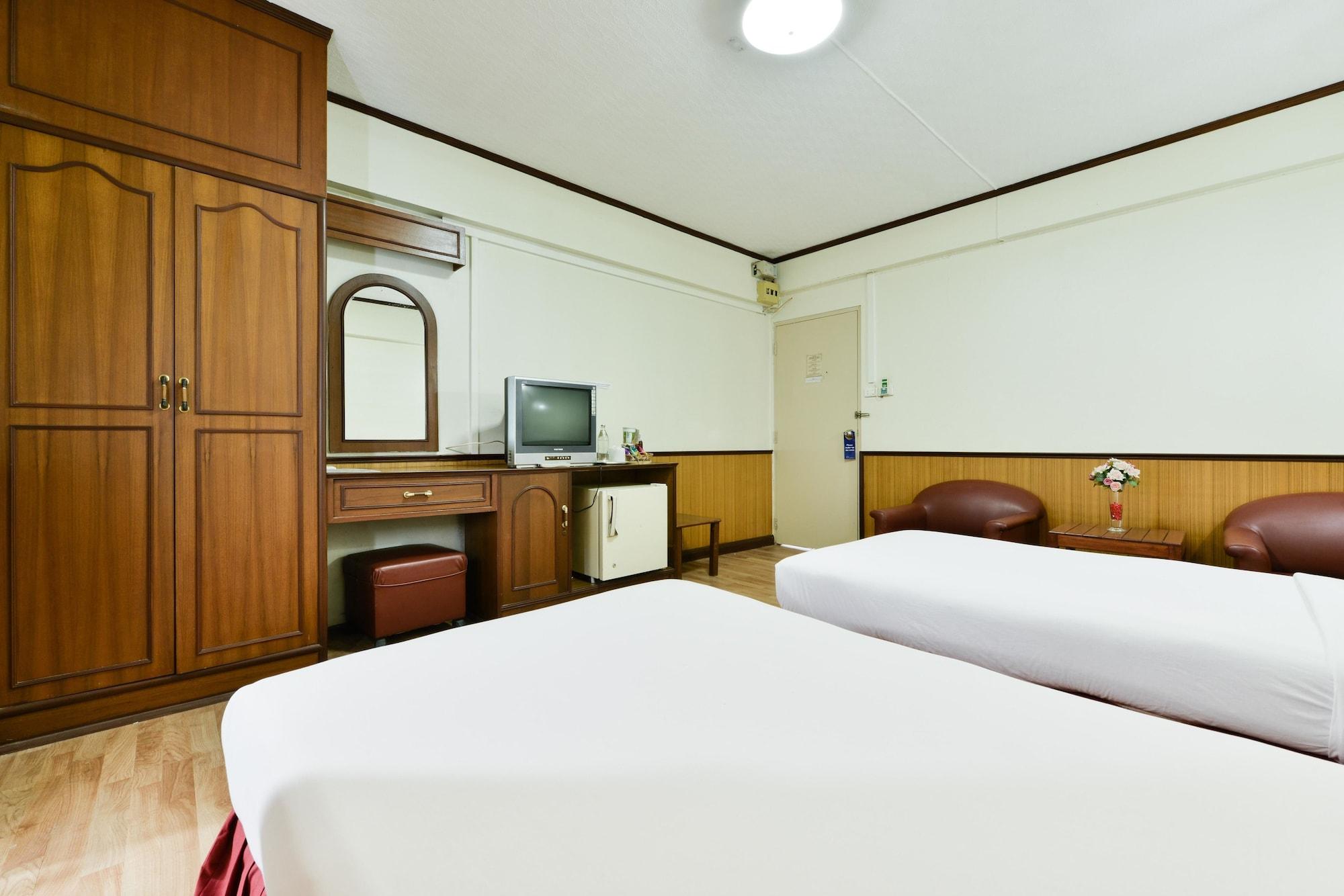 Nice Palace Hotel Bangkok Exterior photo